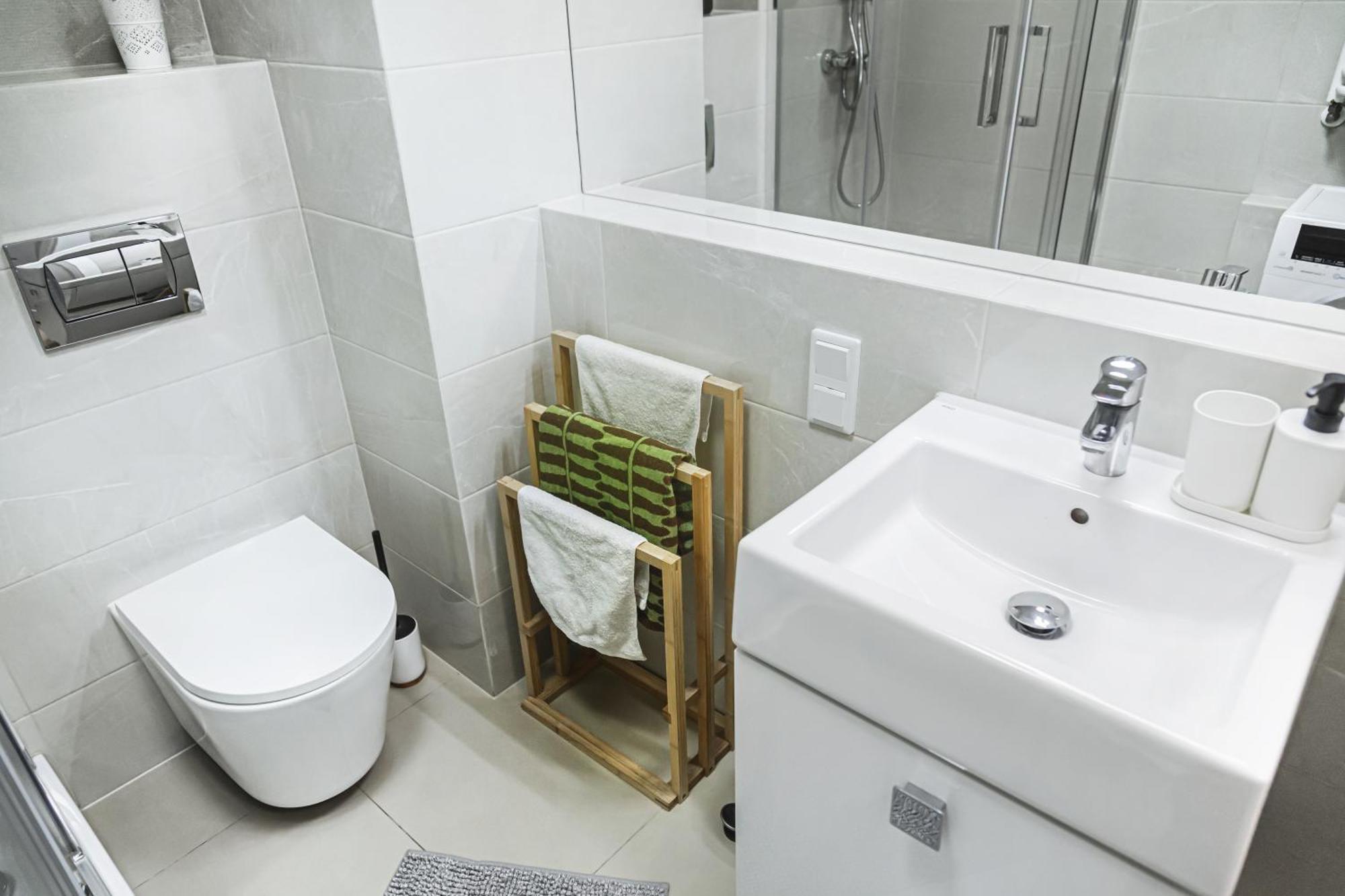 Komfort Z Balkonem W Centrum Wrocław Eksteriør bilde
